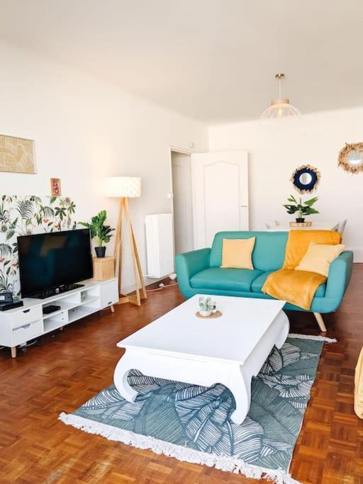 Ferienwohnung Cosy Mirabelle 2Ch - Parc Expo - Balcon & Parking Pau Exterior foto