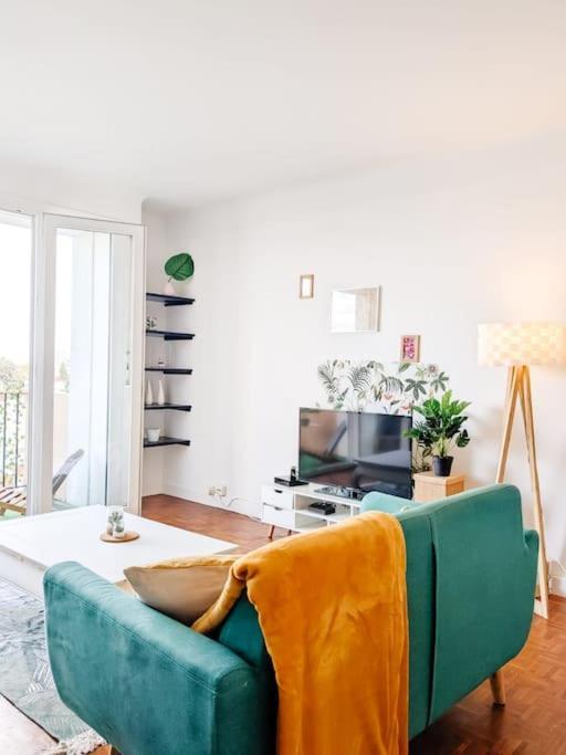 Ferienwohnung Cosy Mirabelle 2Ch - Parc Expo - Balcon & Parking Pau Exterior foto